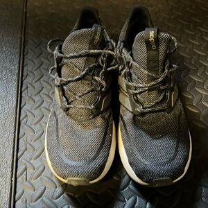 Adidas cloudfoam comfort sneakers